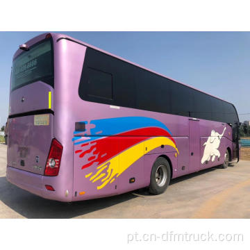 Ônibus de viagem com motor diesel